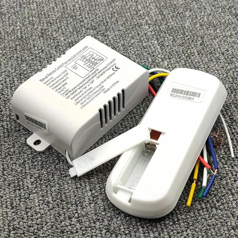 Zdalne włączanie/wyłączanie żyrandola