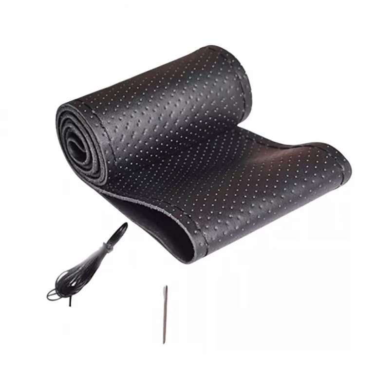 Uniwersalny pokrowiec ze skóry naturalnej na kierownice samochodowe