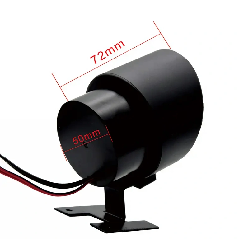 Czujnik z zegarem cyfrowym i woltomierzem do monitorowania temperatury wody i baterii w pojazdach