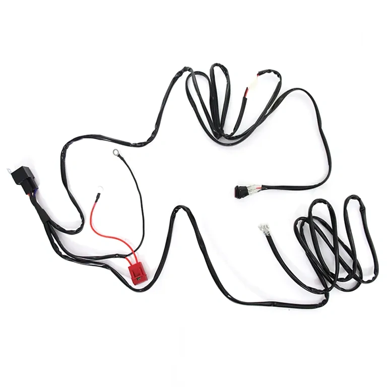 System okablowania dla projektorów LED montowanych na traktorze