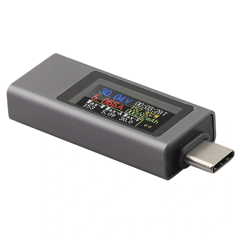 Tester w użyciu KWS-2302C Multimetr USB C Tester KWS-2302C w akcji