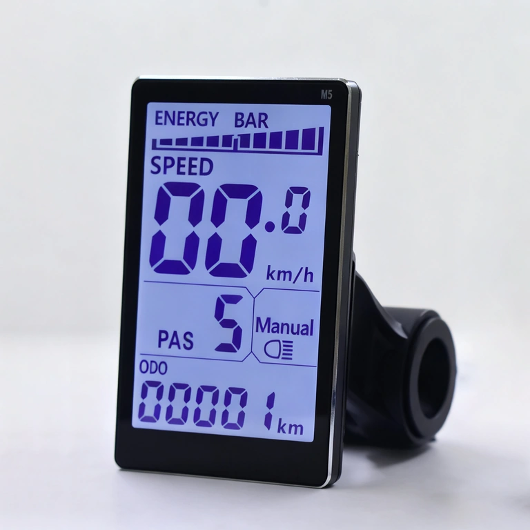 Boczny widok zestawu kontrolera i wyświetlacza M5 do roweru elektrycznego Boczny widok zestawu kontrolera i wyświetlacza M5 do roweru elektrycznego 500W–1000W